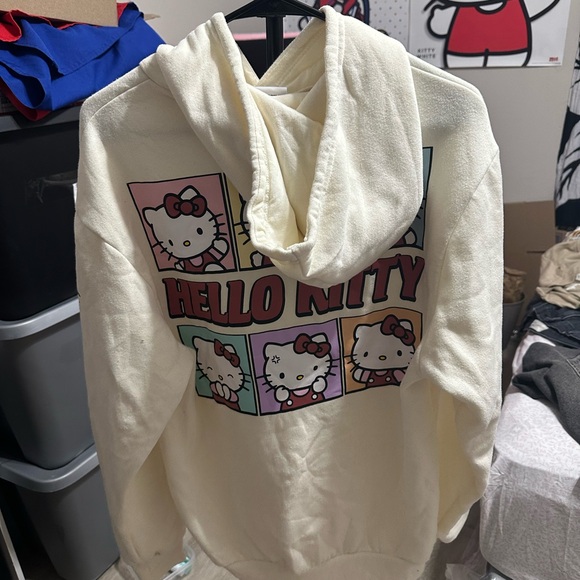 Hello kitty beige hoodie ‼️NEED GONE‼️ - Picture 4 of 5